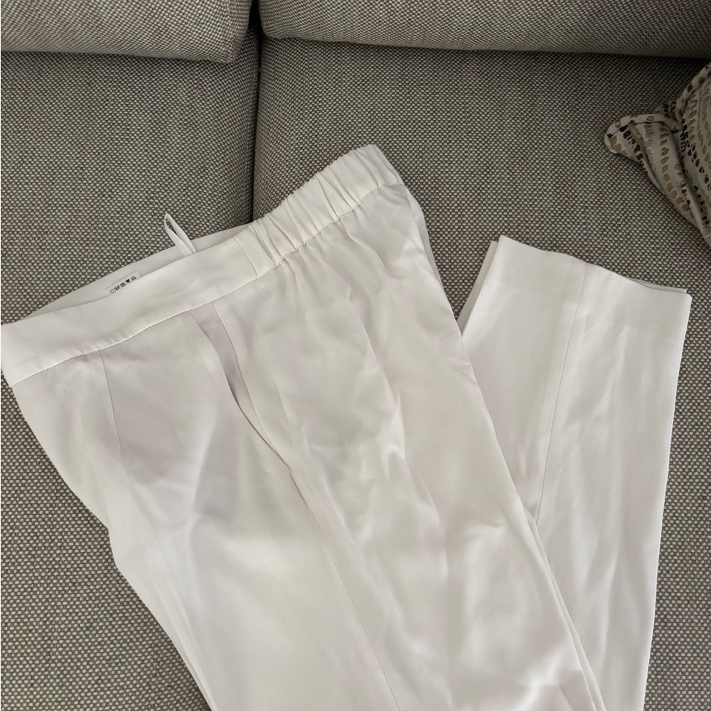 Babaton White Conan Trousers